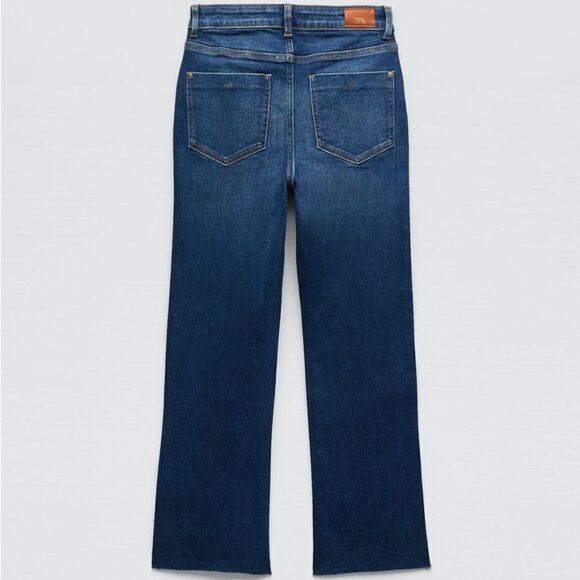 Zara High Rise Flared Jeans New - Picture 3 of 11